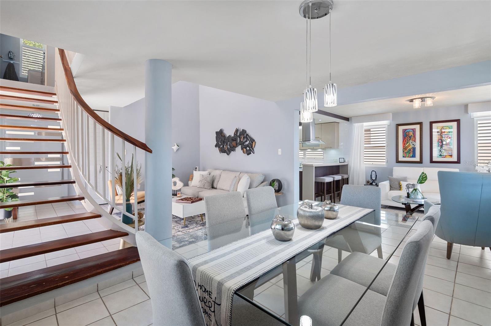 URB. MIRADERO - Residential