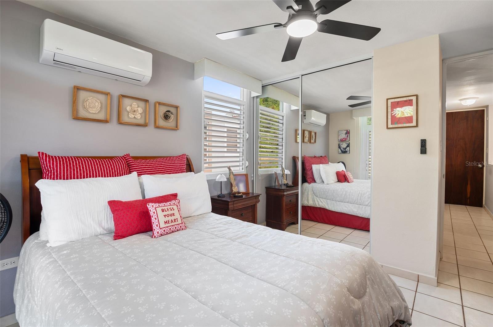 URB. MIRADERO - Residential