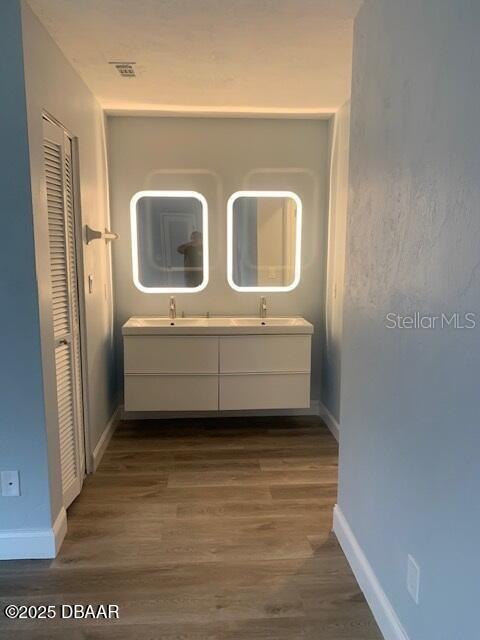 PELICAN BAY - Residential