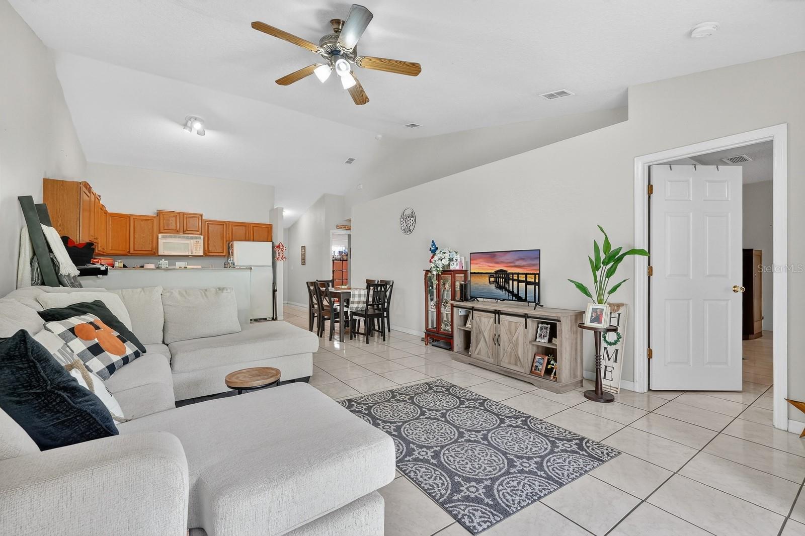 SOUTHWEST QUADRANT PH 01-04 - Residential Income