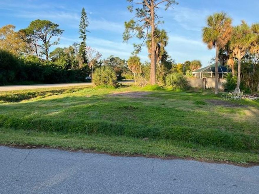 Over sized cleared building lot in the very desirable South Venice. Largest lot available in the area with city water and city sewer! Only 5 min to Manasota beach. The South Venice neighborhood has an optional HOA which would includes a boat launch and a ferry to a private beach. Shamrock Park is also in the neigborhood with the start of the Legacy Trail with miles of biking and walking along the Intra Coastal Waterway and into Sarasota. Close to restaurants ,Venice and Sarasota.