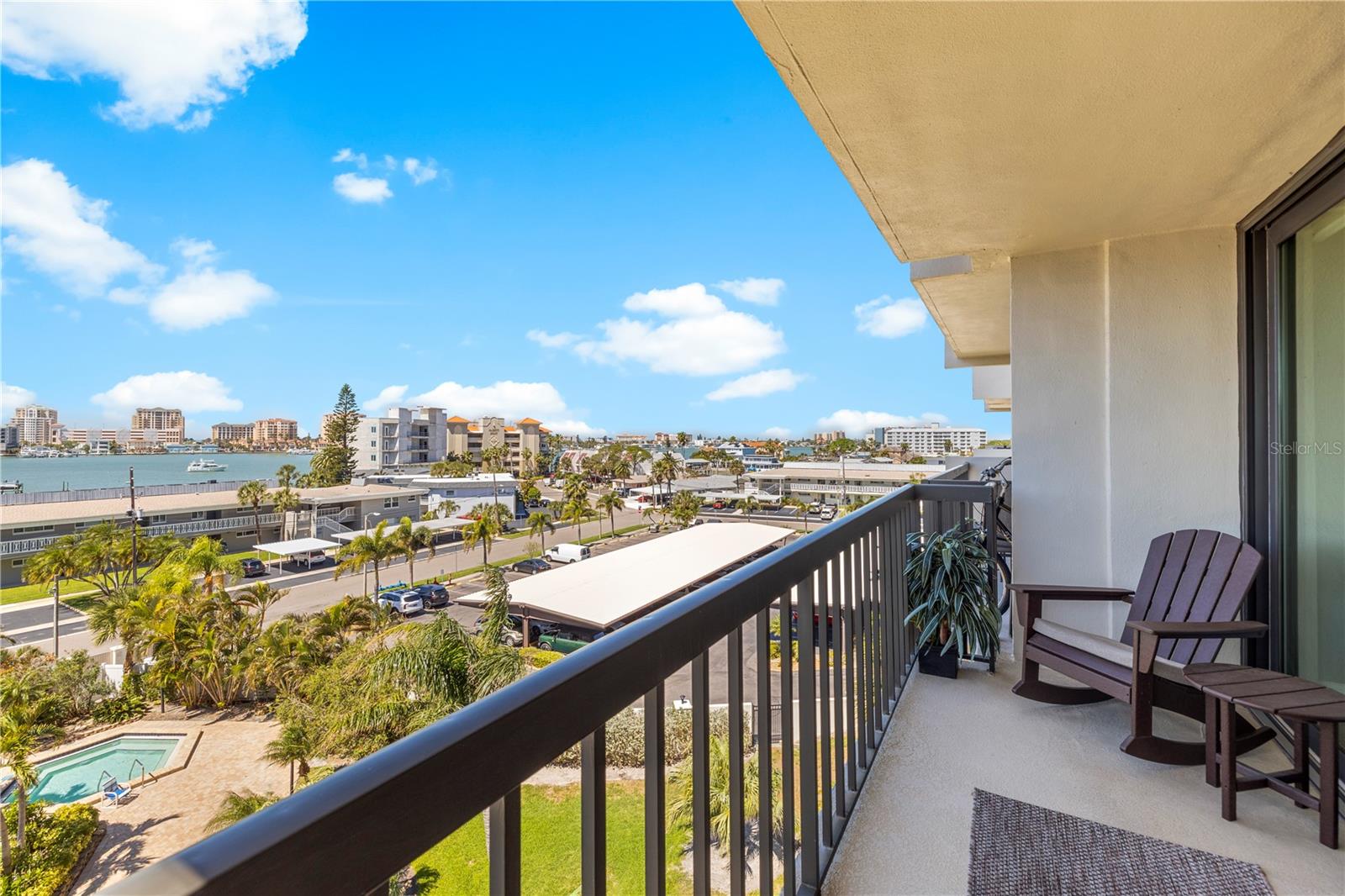STARBOARD TOWER - Residential