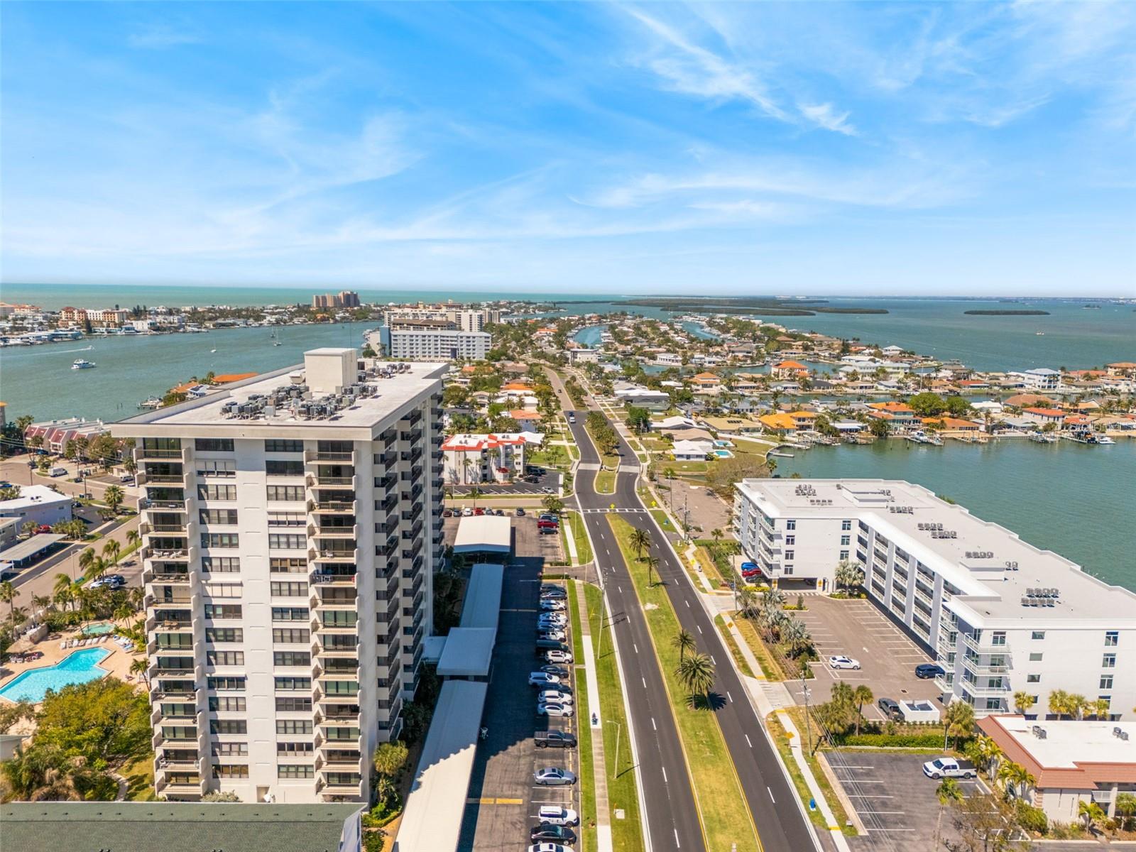STARBOARD TOWER - Residential
