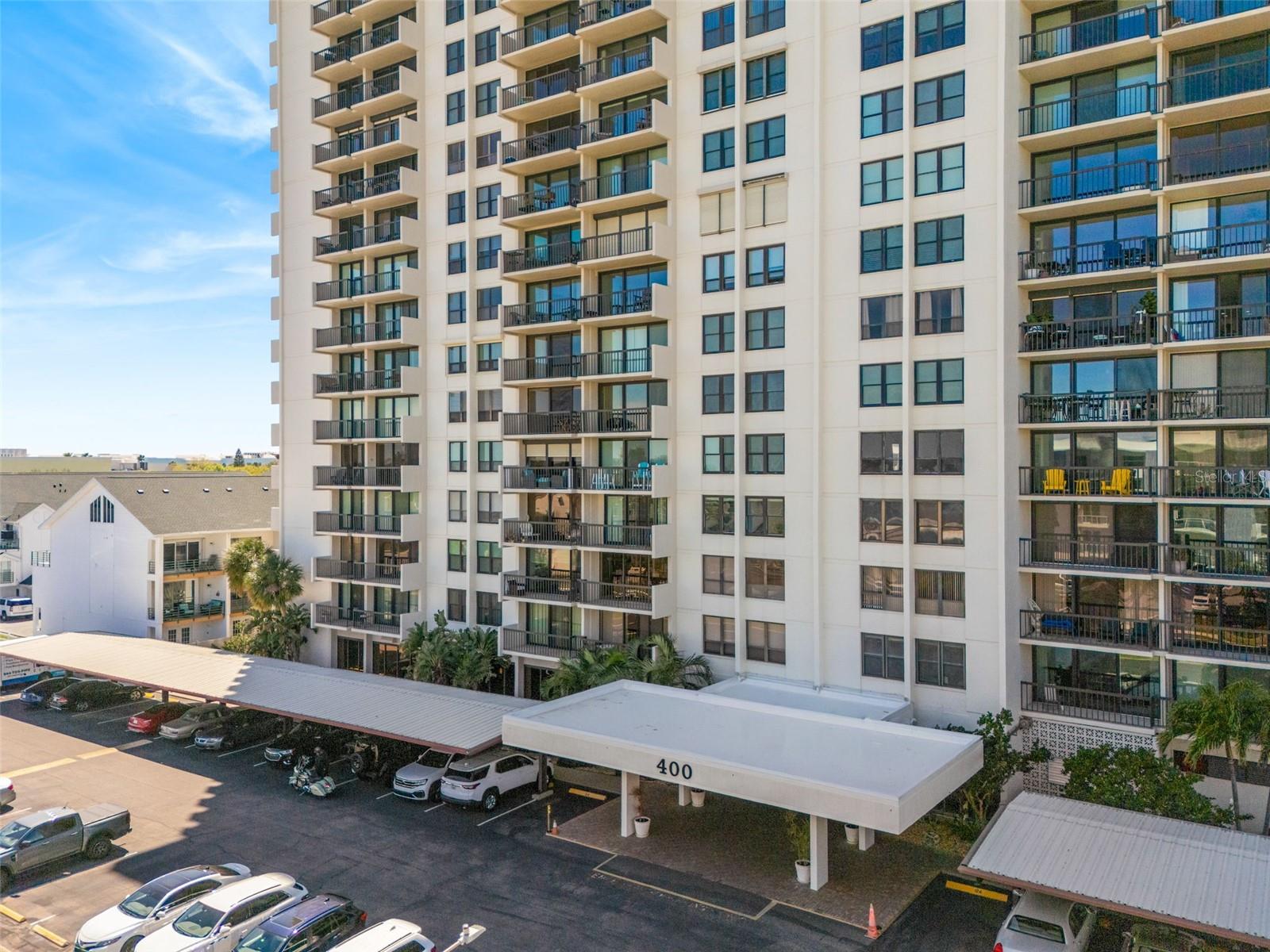 STARBOARD TOWER - Residential
