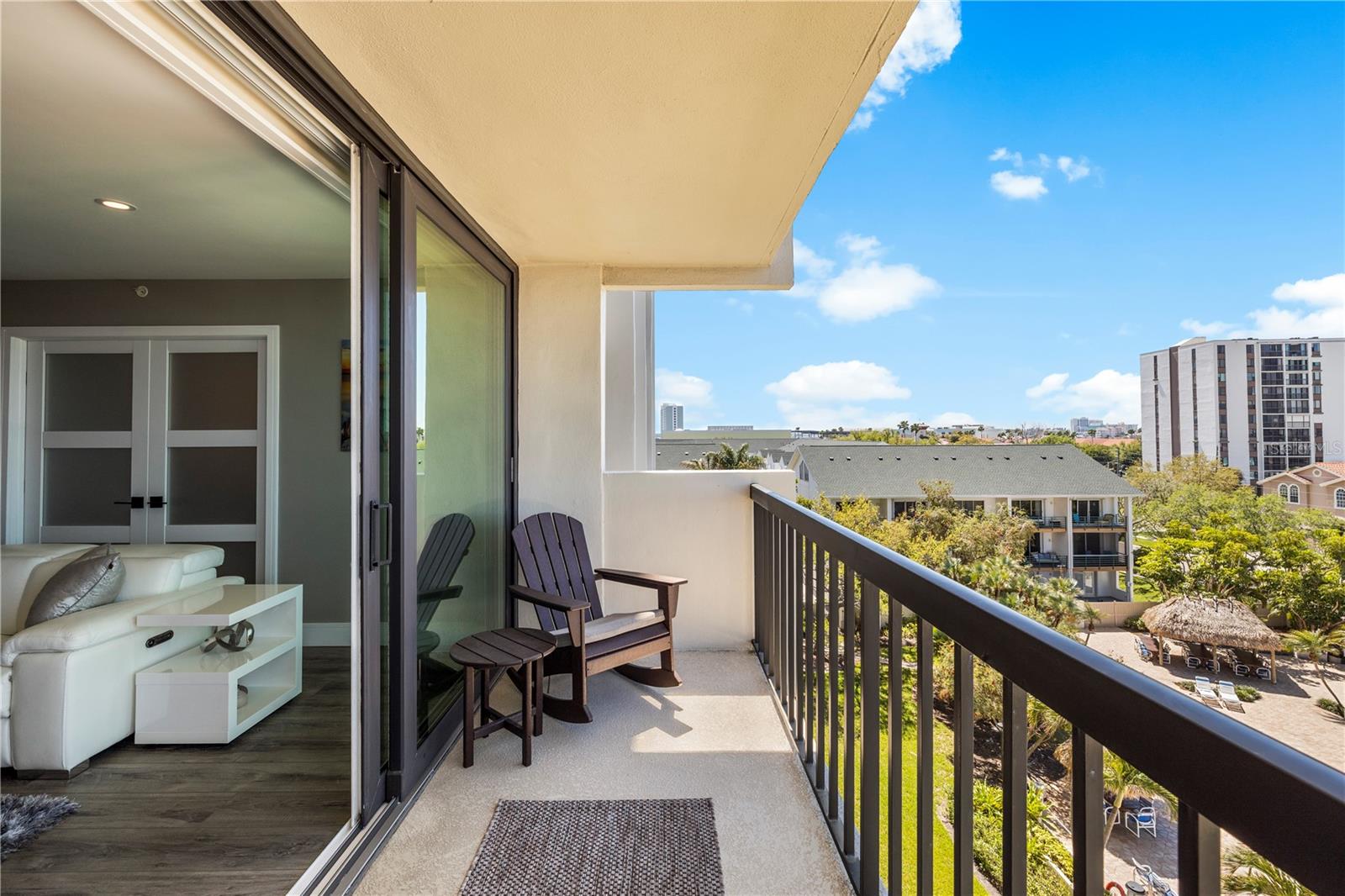 STARBOARD TOWER - Residential