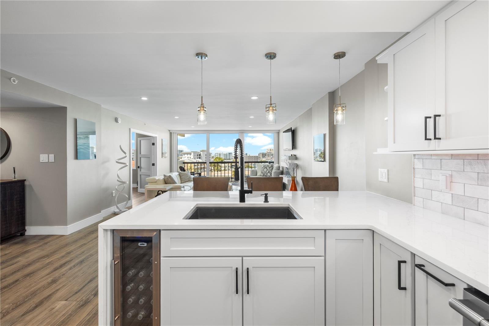 STARBOARD TOWER - Residential