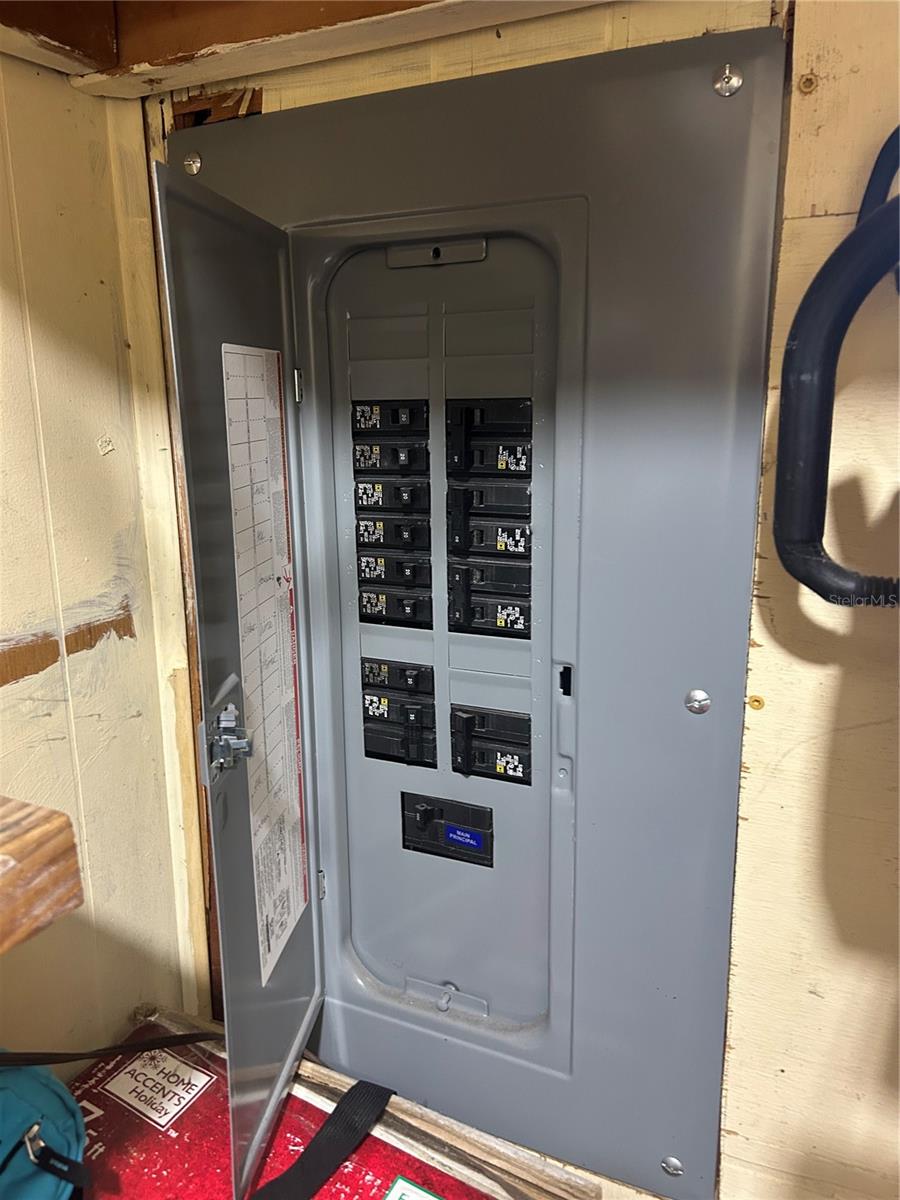 LAKE PALMS SEC 2 - Residential Income