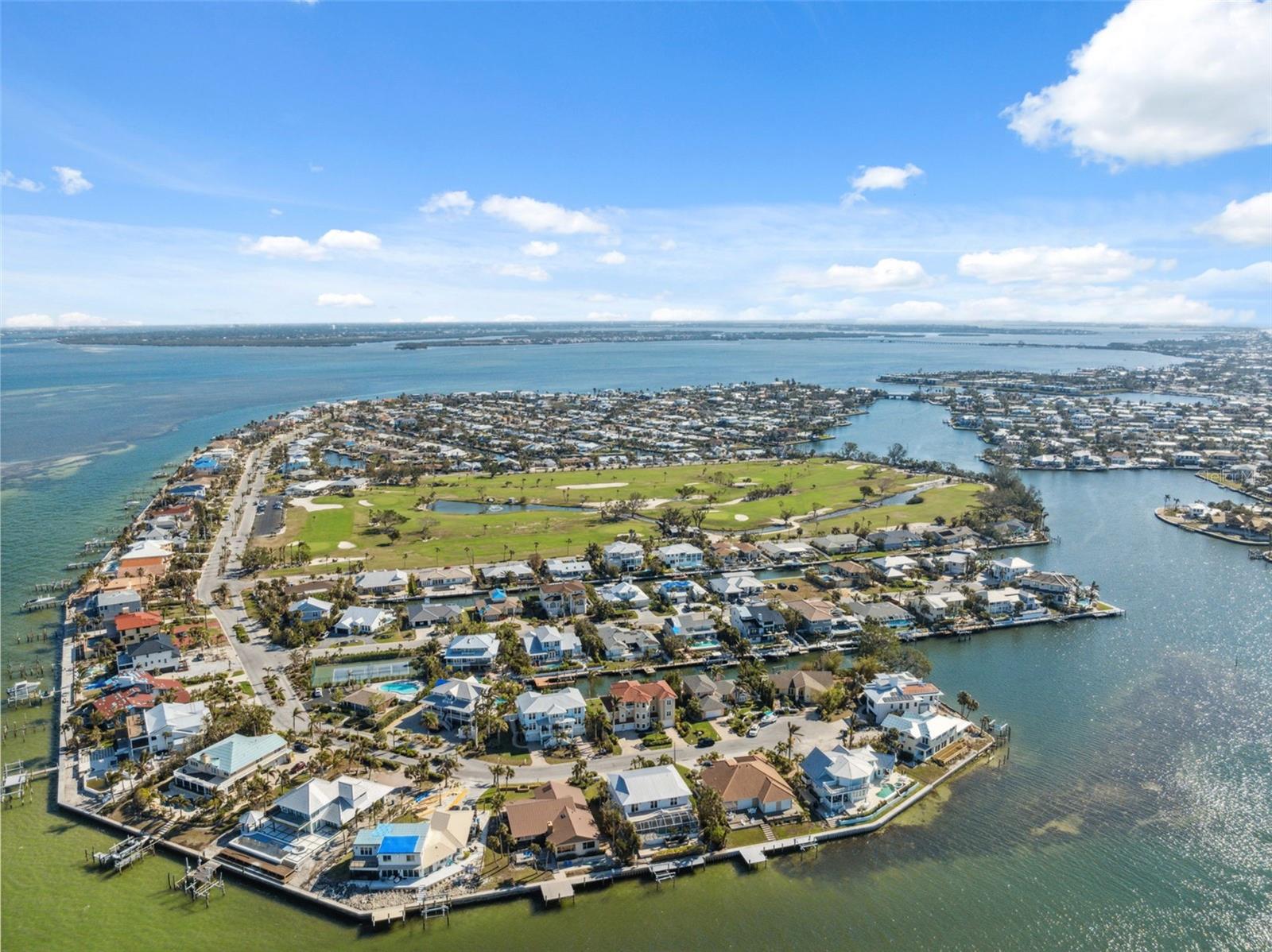 NORTH POINT HARBOUR UNIT THREE - Residential
