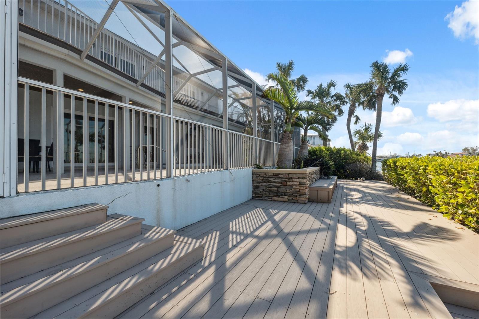 NORTH POINT HARBOUR UNIT THREE - Residential