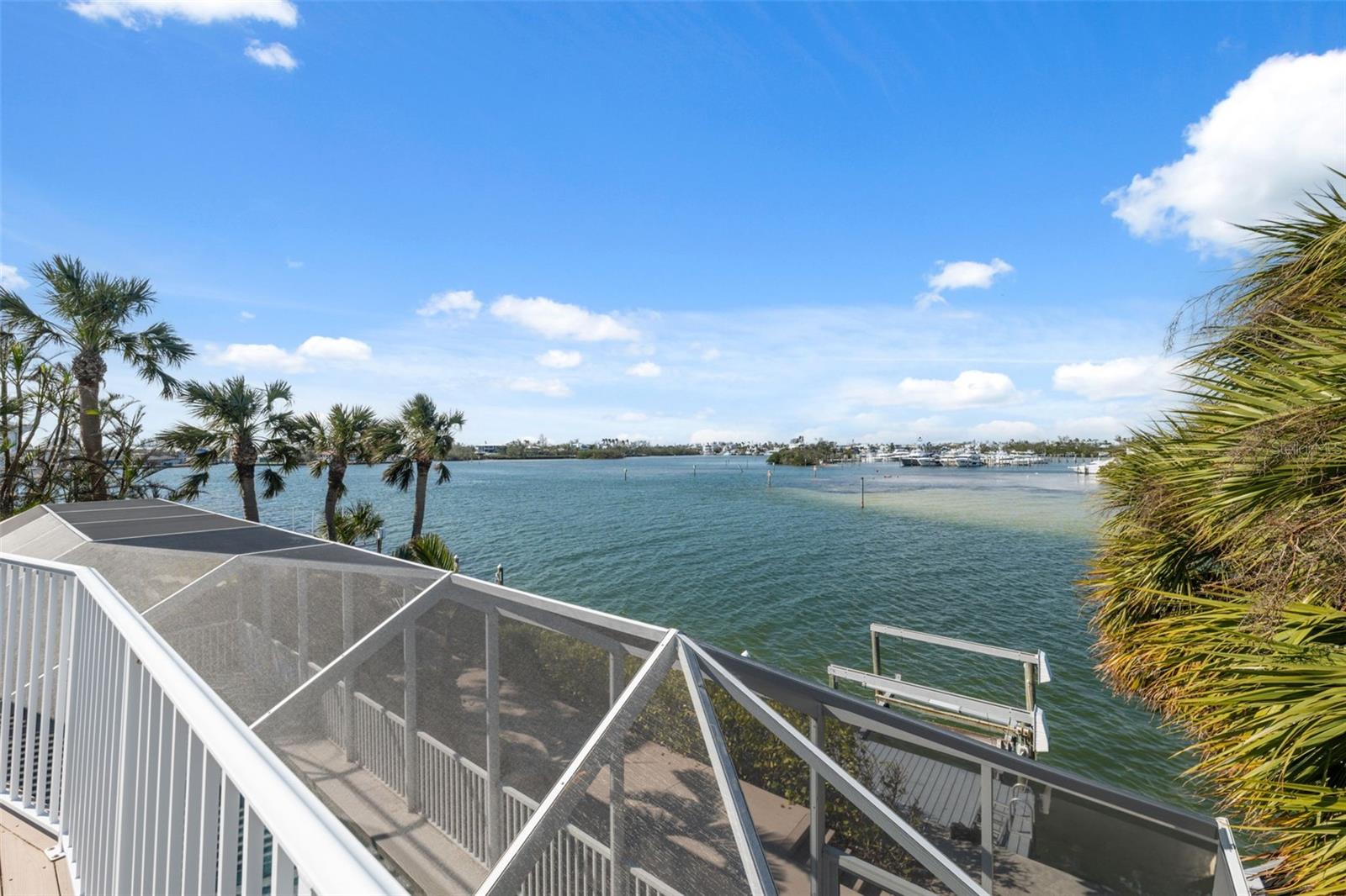 NORTH POINT HARBOUR UNIT THREE - Residential