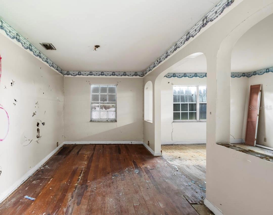 RUSKIN COLONY FARMS - Residential