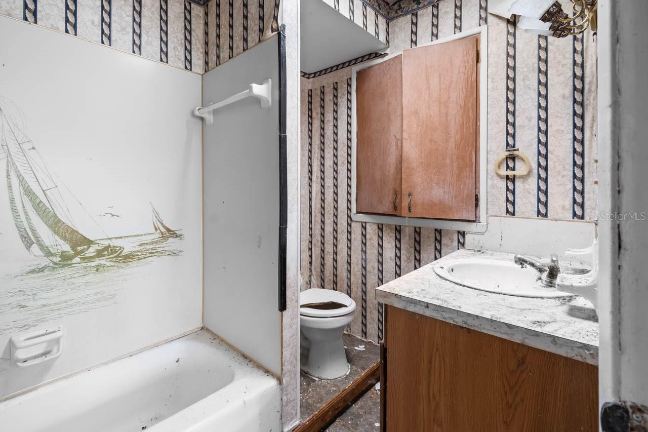 RUSKIN COLONY FARMS - Residential