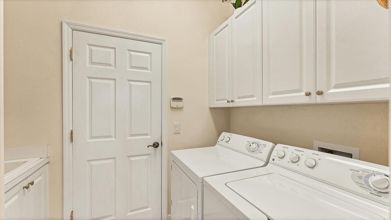 WISTERIA PARK - Residential