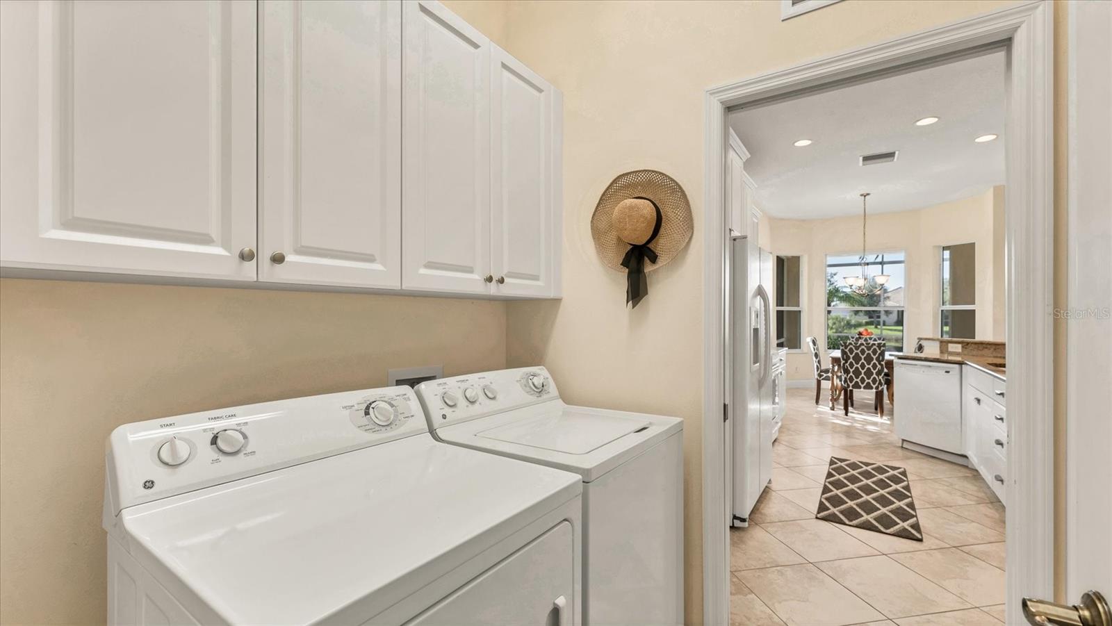 WISTERIA PARK - Residential