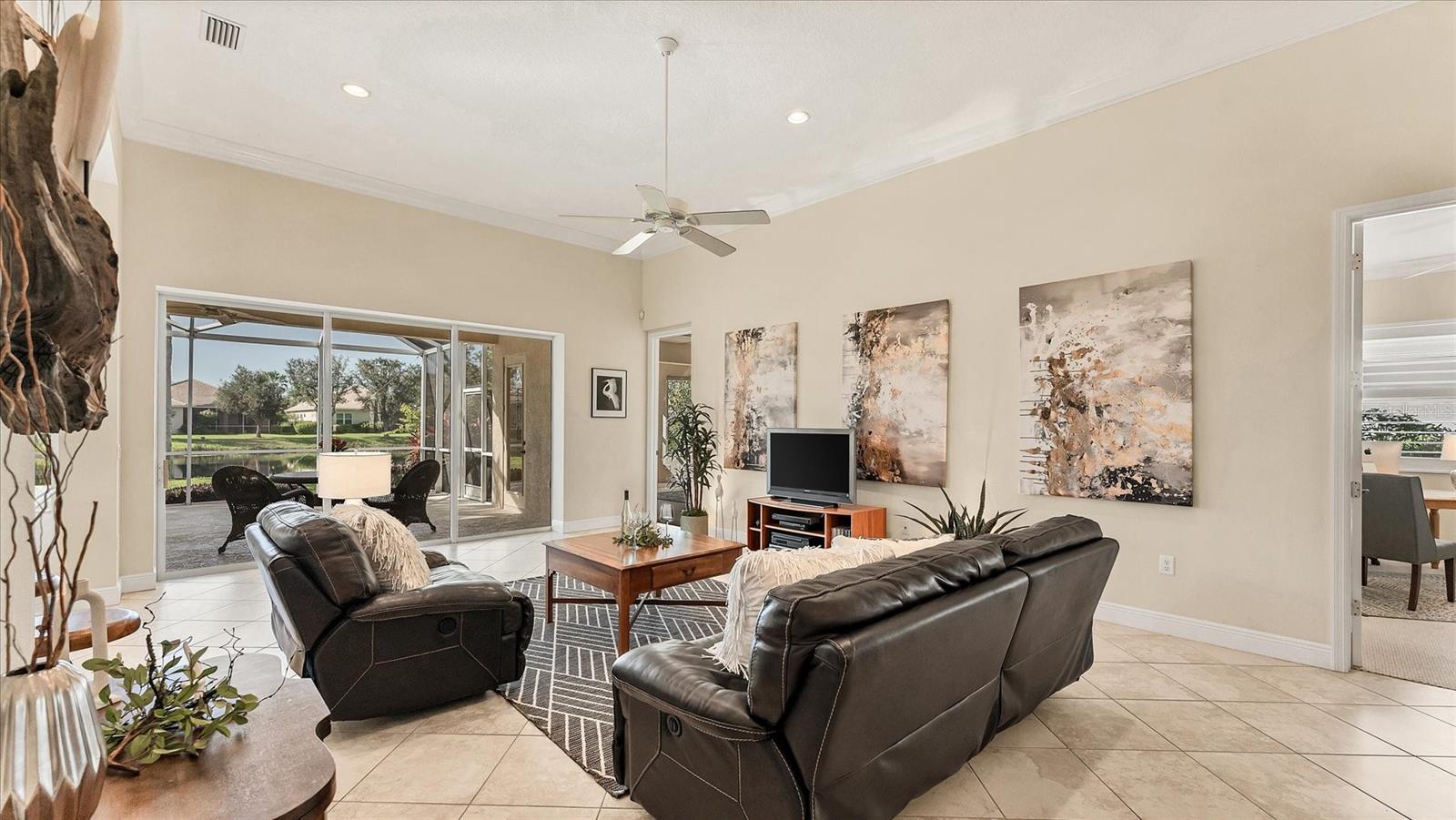 WISTERIA PARK - Residential