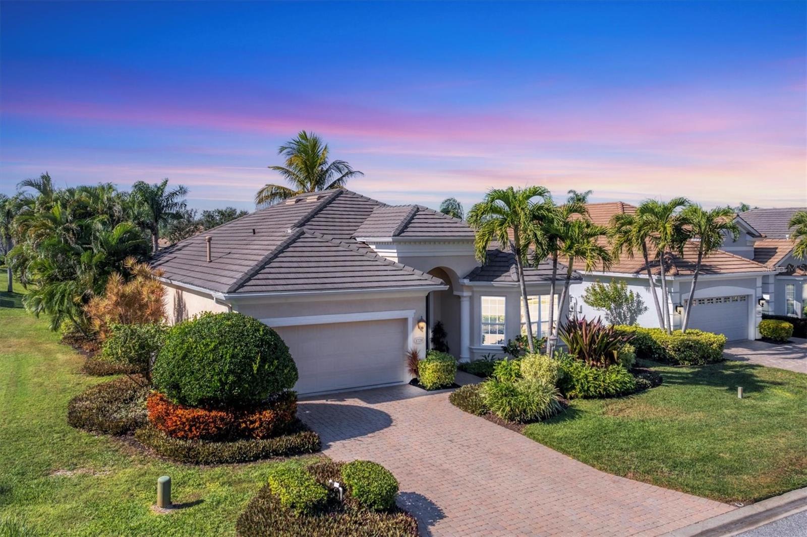 WISTERIA PARK - Residential