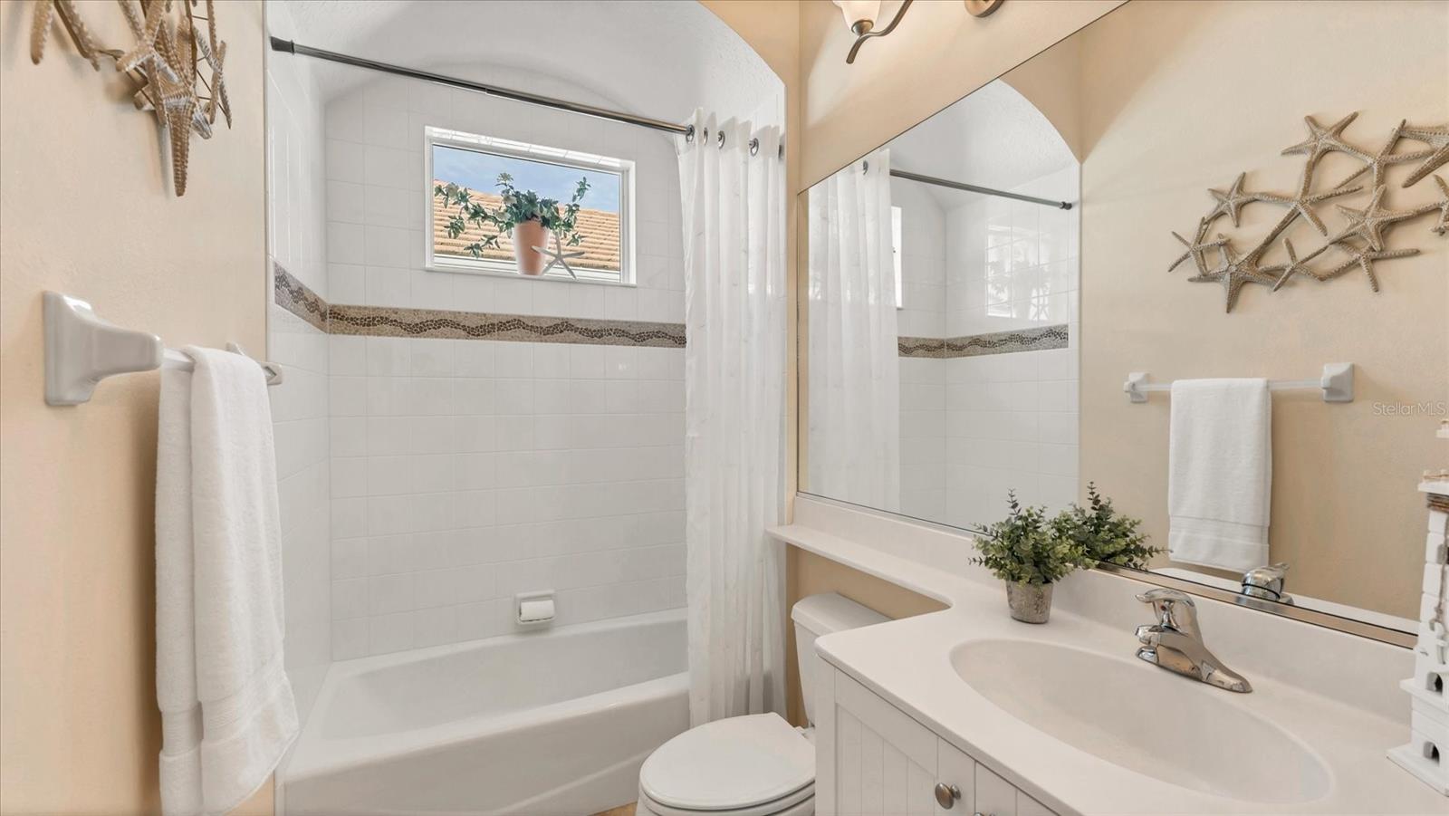 WISTERIA PARK - Residential