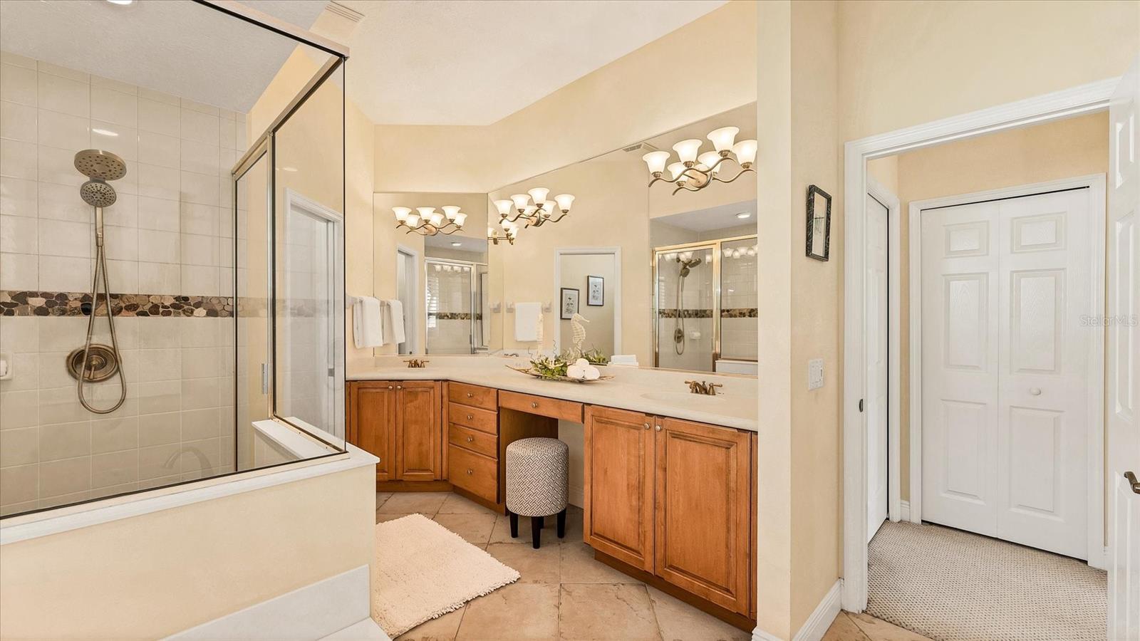 WISTERIA PARK - Residential