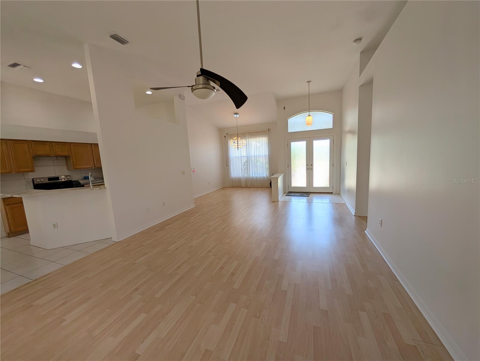 COVINGTON PLACE, - Residential Lease