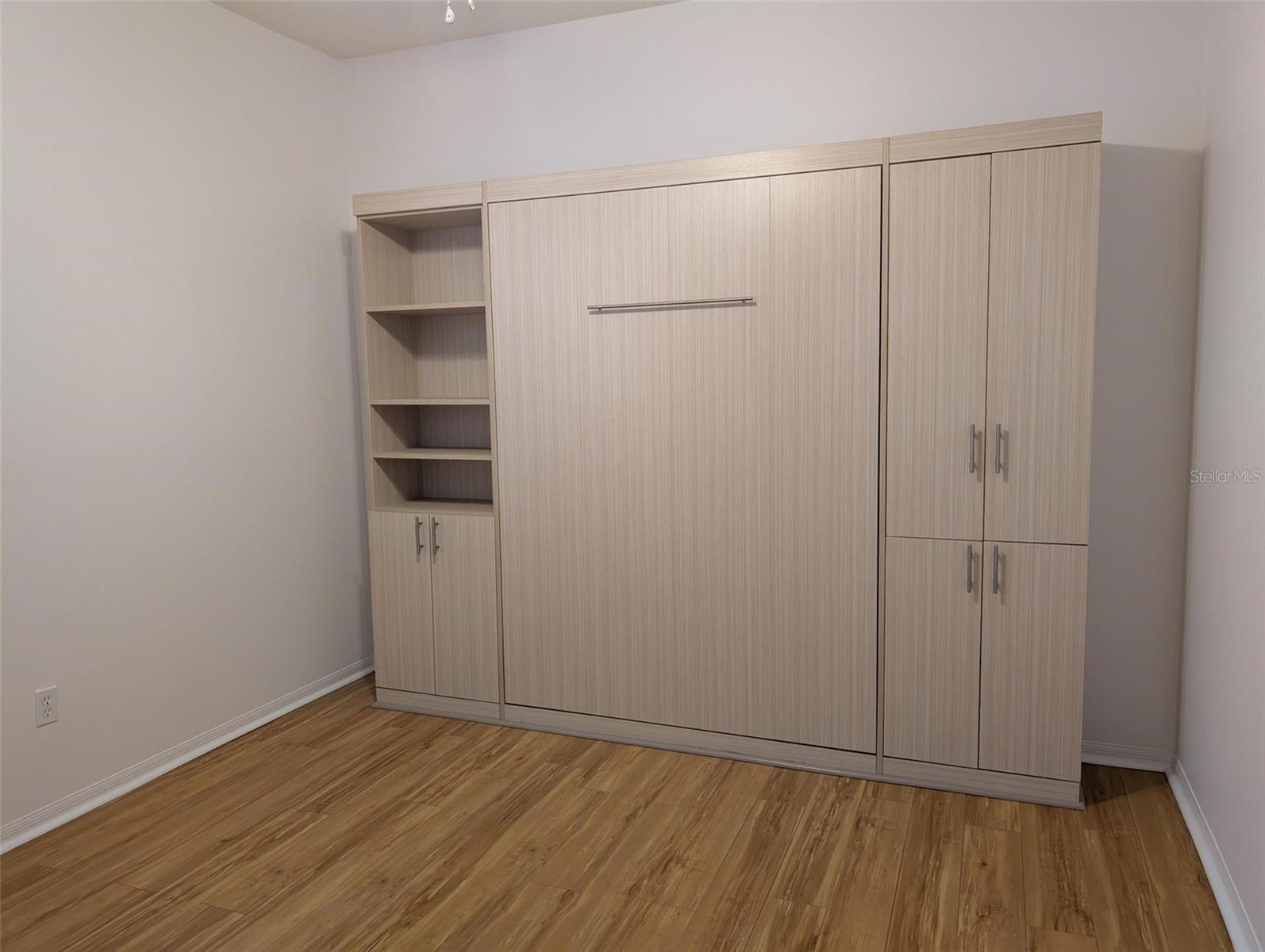 COVINGTON PLACE, - Residential Lease