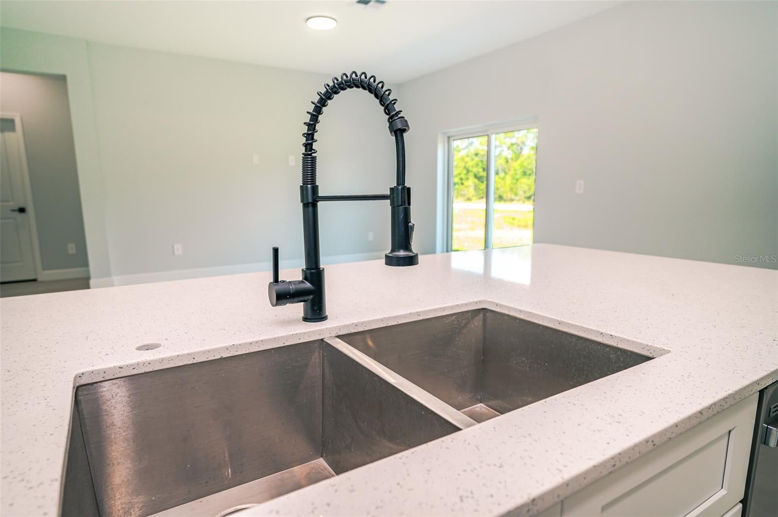 1103 SAINT TROPEZ COURT