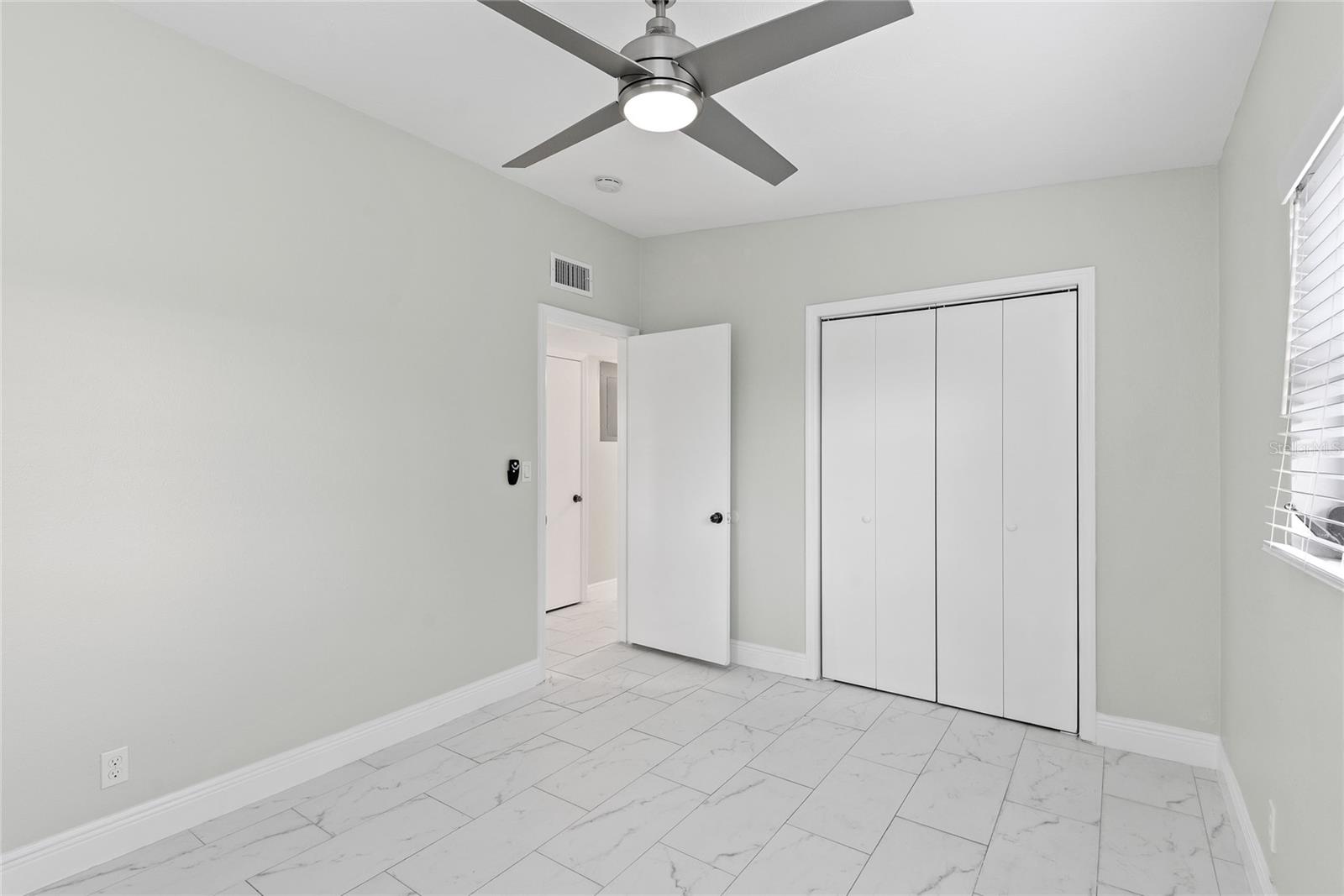 EASTBROOK SUB - Residential Lease