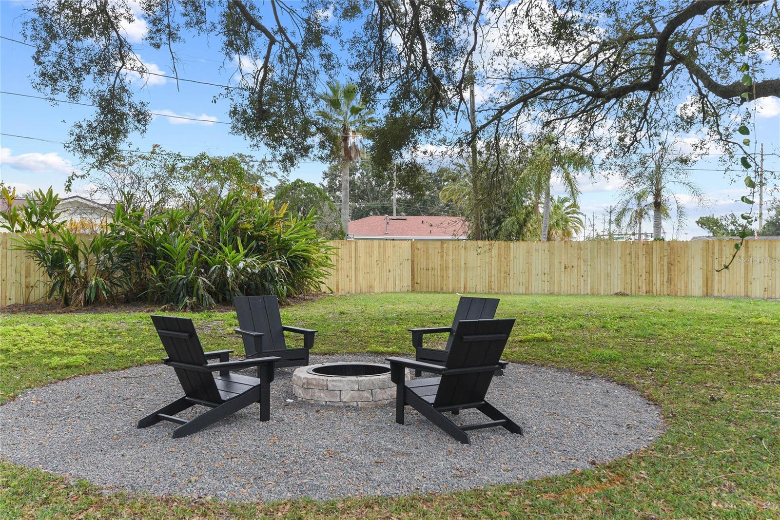 EASTBROOK SUB - Residential Lease