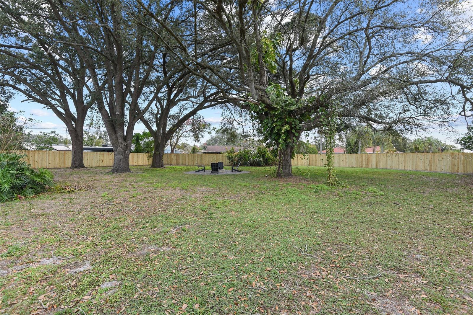 EASTBROOK SUB - Residential Lease