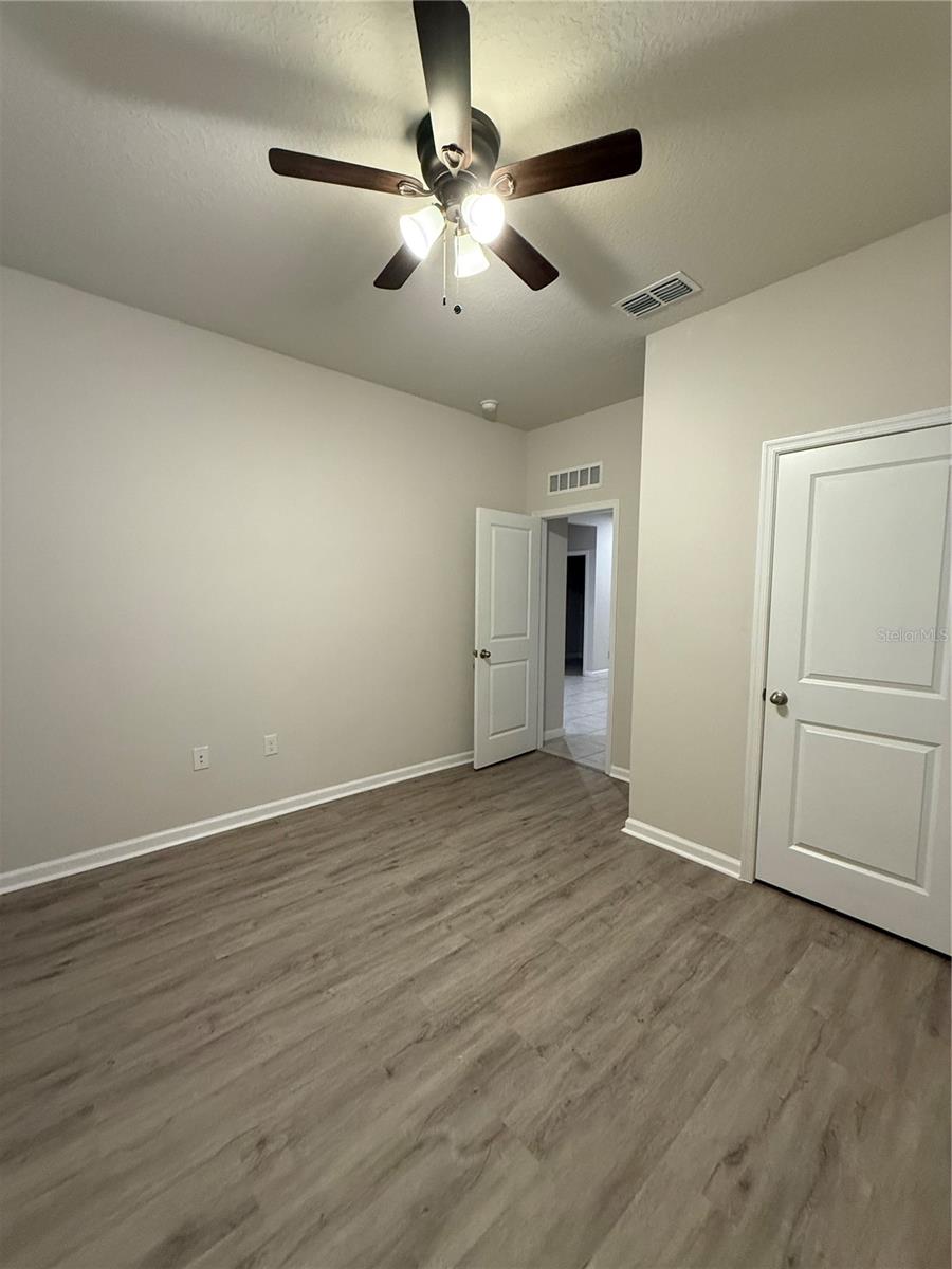 DORA LANDINGS - Residential Lease