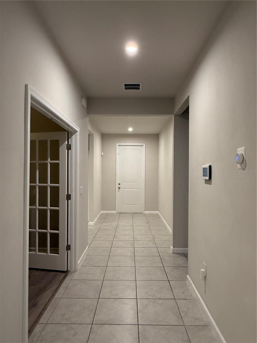 DORA LANDINGS - Residential Lease