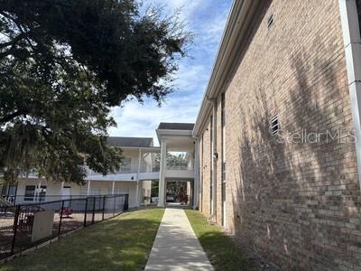 1019 W MAIN STREET