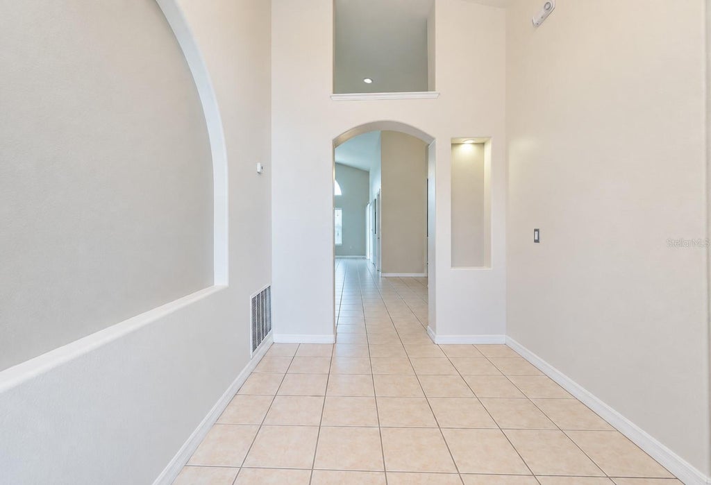 Photo of 2927 Blooming Alamanda Loop, Kissimmee, FL 34747 (MLS # S5157966)