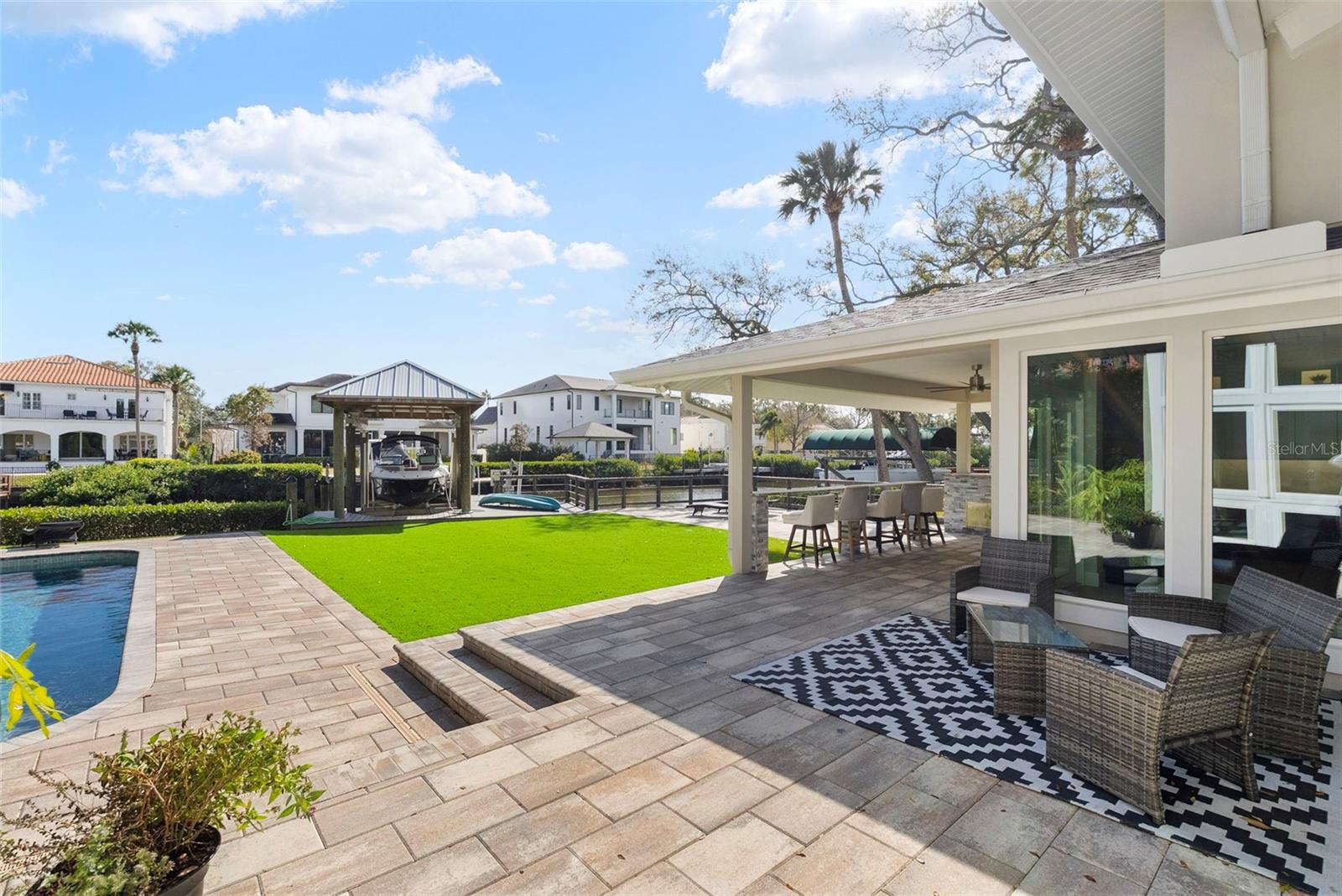 BEACH PARK - Residential