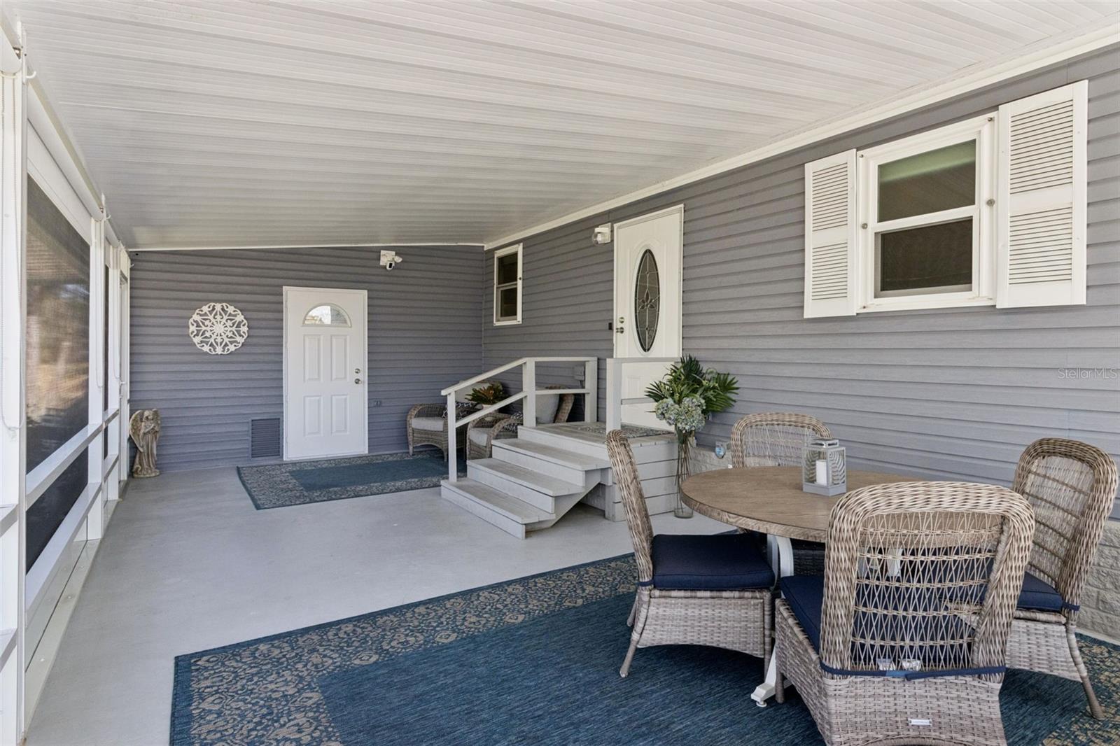 WALK IN WATER VILLAGE - Residential