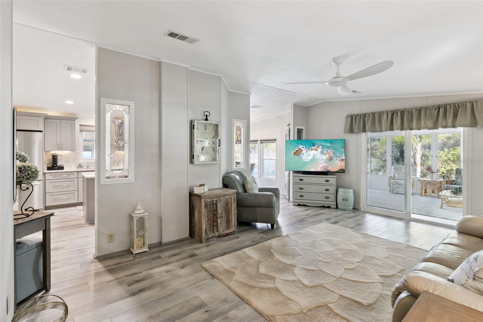 WALK IN WATER VILLAGE - Residential