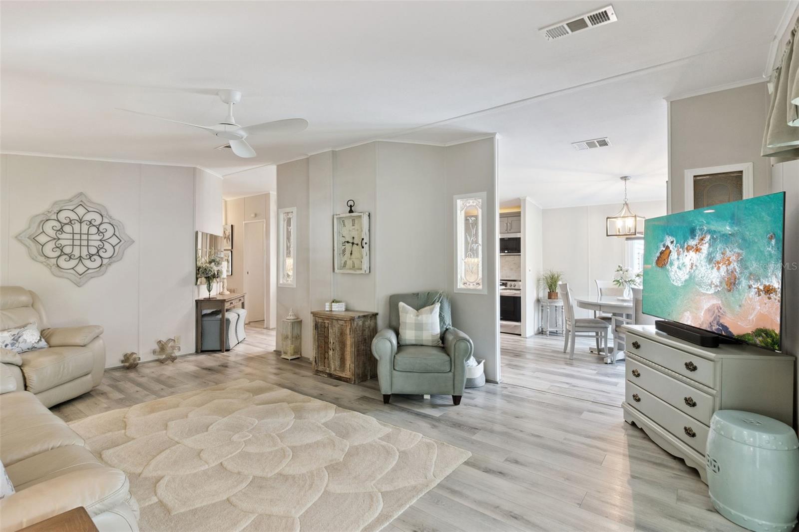 WALK IN WATER VILLAGE - Residential