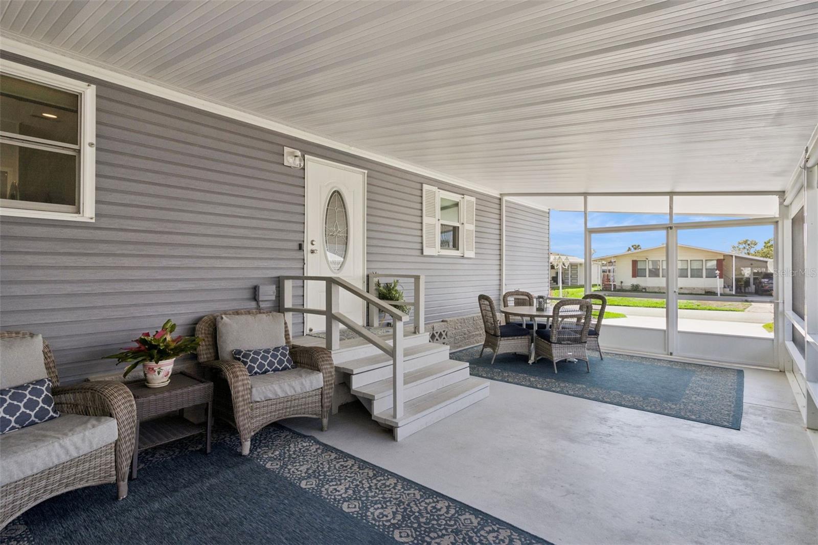 WALK IN WATER VILLAGE - Residential