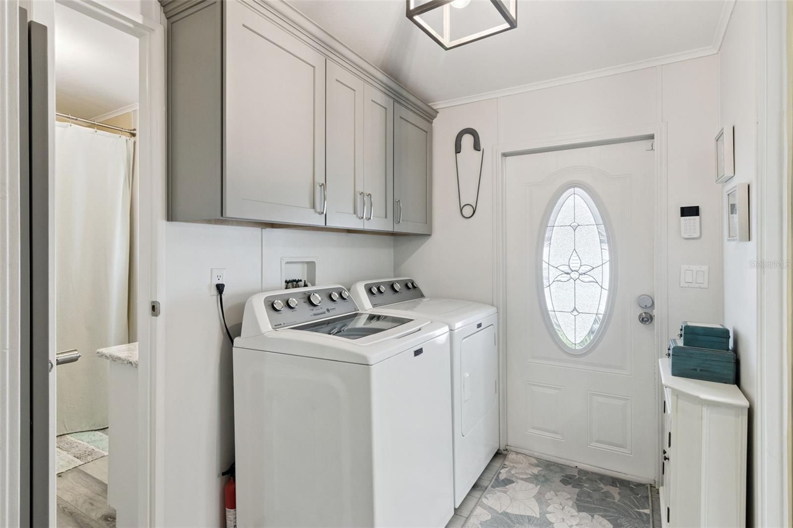 WALK IN WATER VILLAGE - Residential