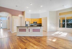 1942 WILLOW WOOD DRIVE