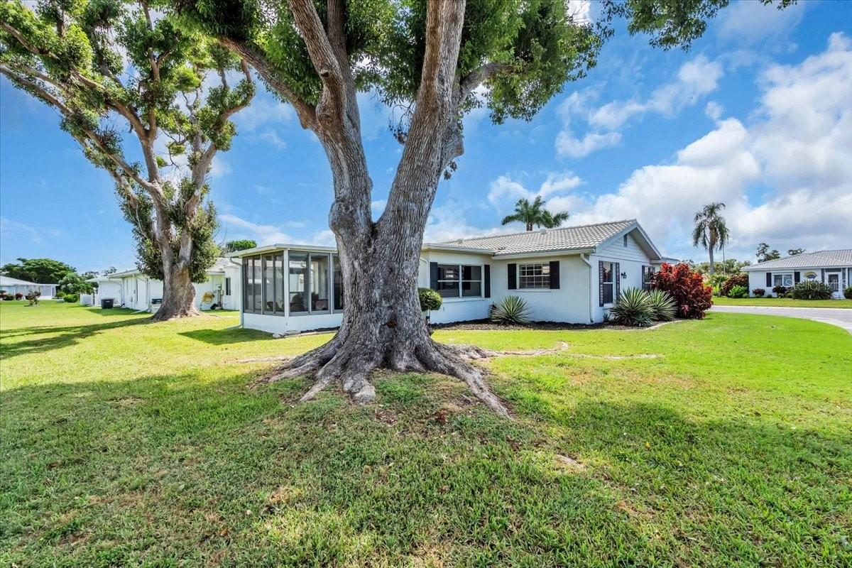 RIVER ISLES - Residential