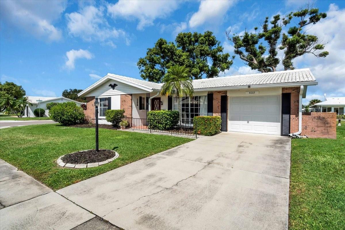 RIVER ISLES - Residential