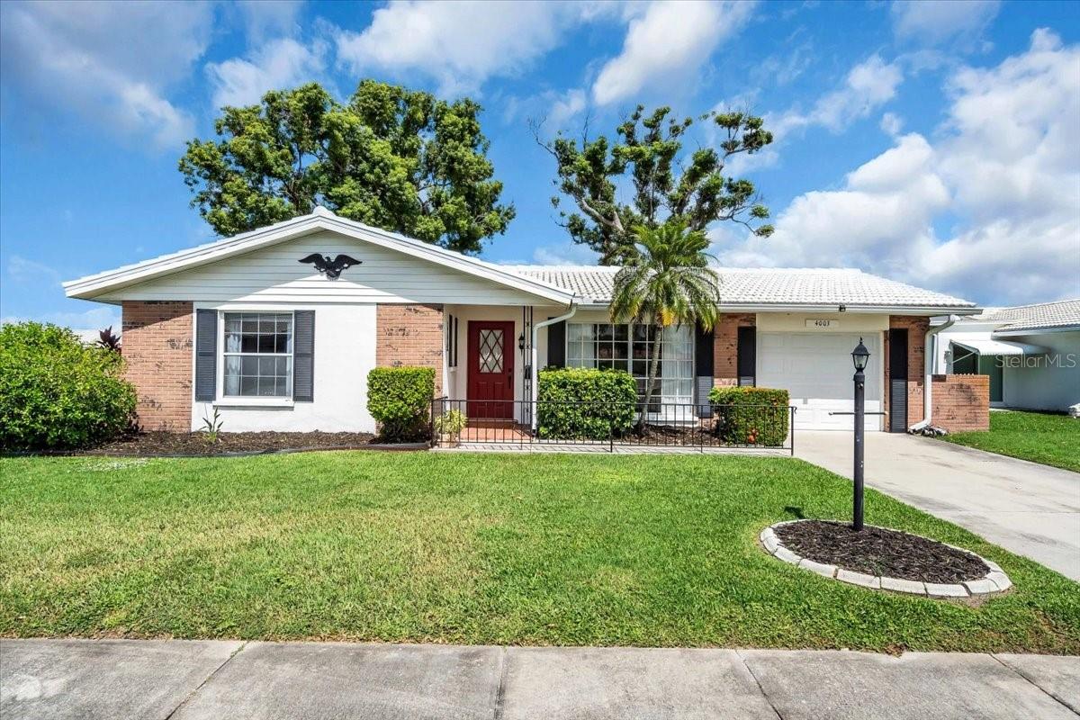 RIVER ISLES - Residential