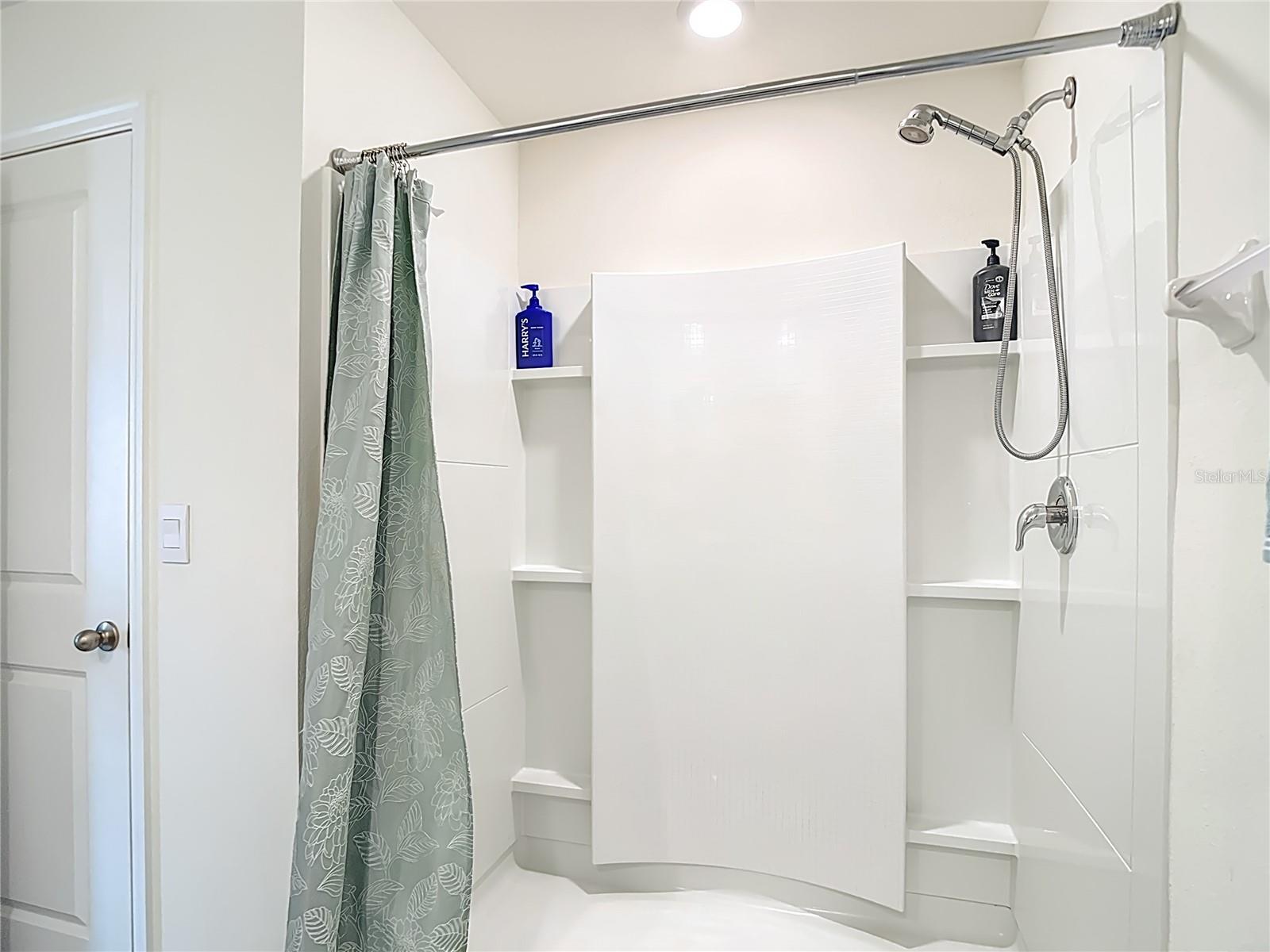 ZEPHYR LAKES SUB - Residential