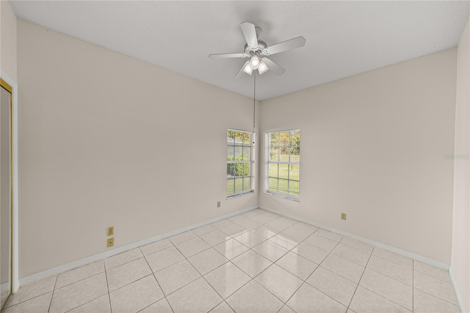 LAKE BERNADETTE - Residential