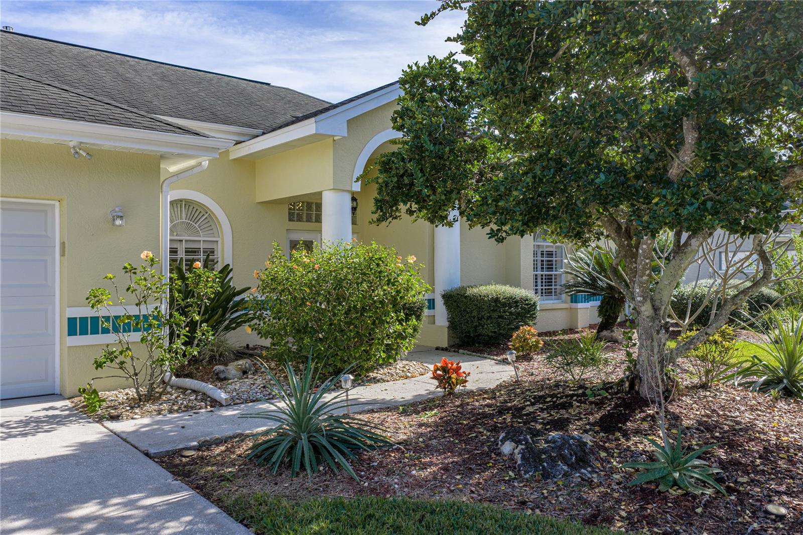 LAKE BERNADETTE - Residential