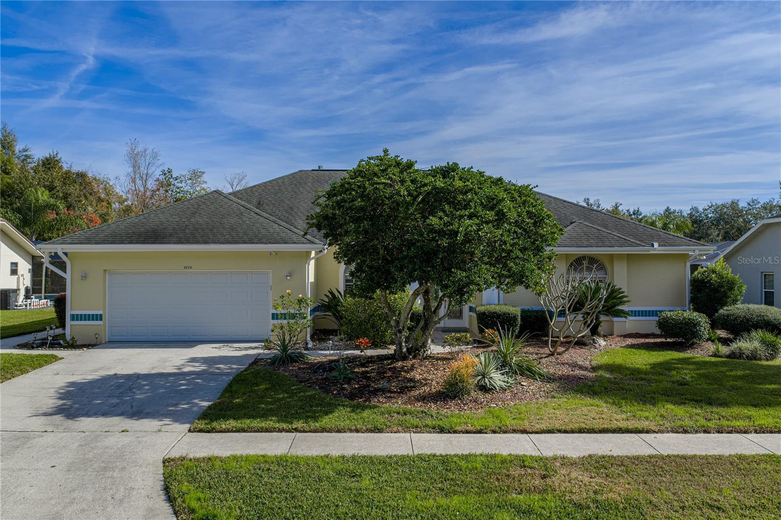 LAKE BERNADETTE - Residential