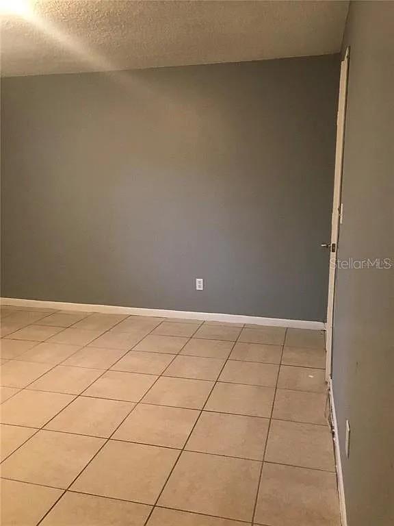 LINNWOOD PARK - Residential Lease