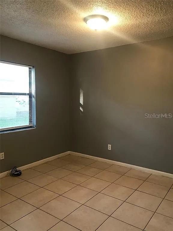 LINNWOOD PARK - Residential Lease