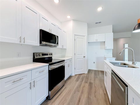 Tiny photo for 110 Fruitwood Avenue, Eustis, FL 32726 (MLS # O6423298)