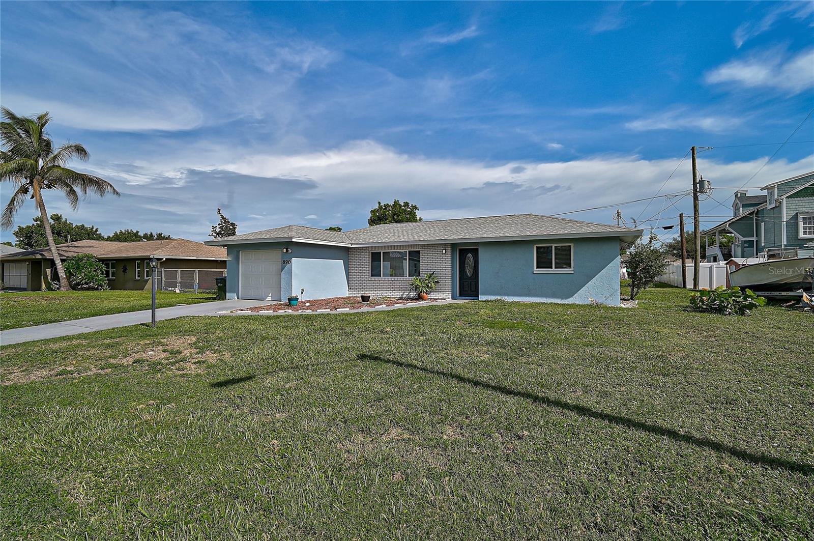 SOUTH VENICE - Residential